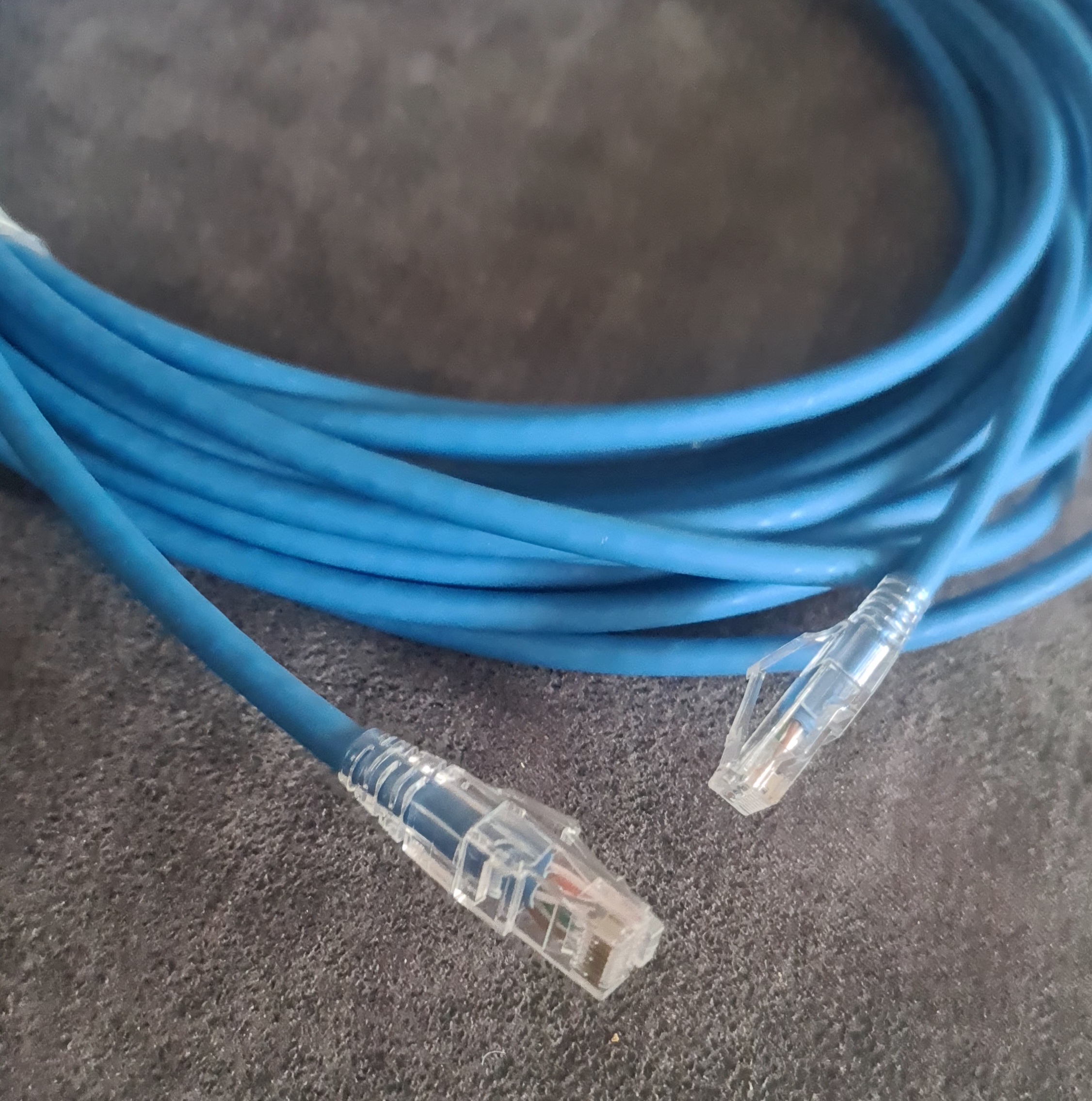 کابل شبکه CAT6 برند OLABS – سایز ۱۰ متری استاندارد و باکیفیت